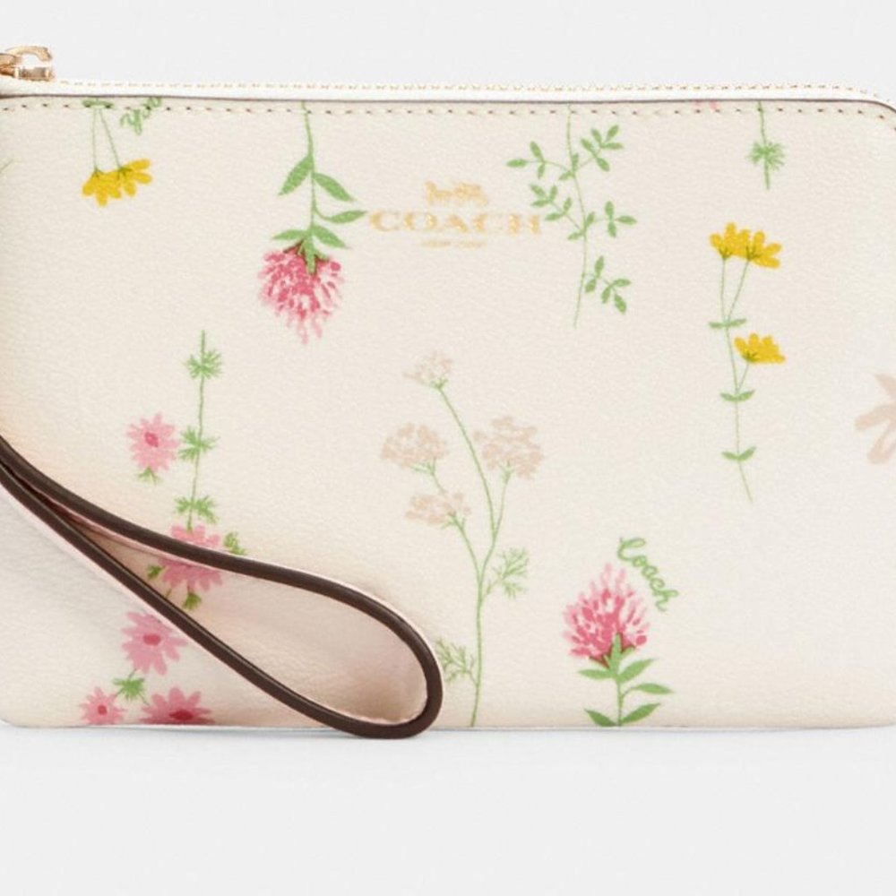 COACH Small Corner Zip Wristlet Wildflower